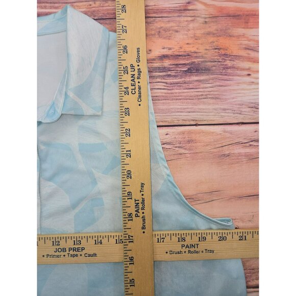 Nike Dri-Fit Womens Blue Leaf Print Golf Polo XL Activewear Sleeveless - Picture 8 of 8